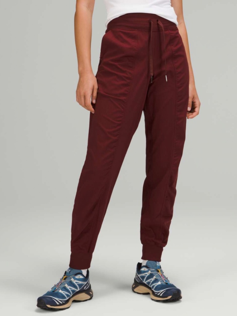 Women's Lululemon Dance Studio Mid-Rise Jogger Red Maroon Size 2 Casual Athletic